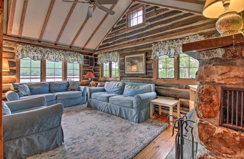 Lake George House | Inviting Waterfront Cabin at Lake George – Steps to Water