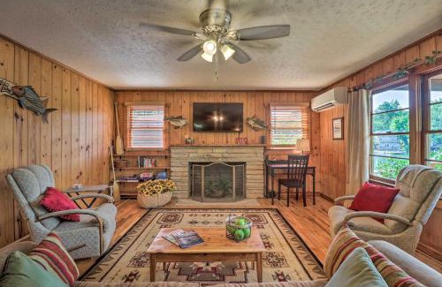 Little Kowaliga House | Seaside Retreat at Lake Martin: Family-Friendly & Ocean Views