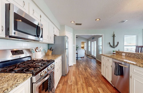 Key Allegro House | Waterfront Retreat with Private Dock & Pool Amenities
