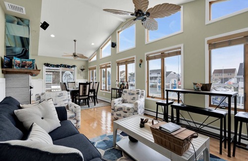 Bayville House | Waterfront Home with Heated Pool & Outdoor Shower Awaits