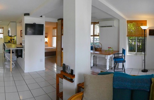 Marathon Condo | Waterfront Paradise: Gulf Views, Pool & Kayak Adventures