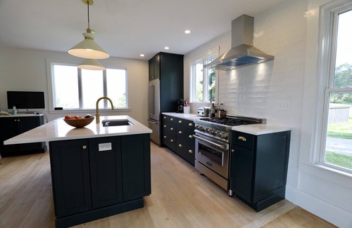 Union Other | Waterfront Modern Farmhouse: Guest Rated 10/10 with Pool & Spa