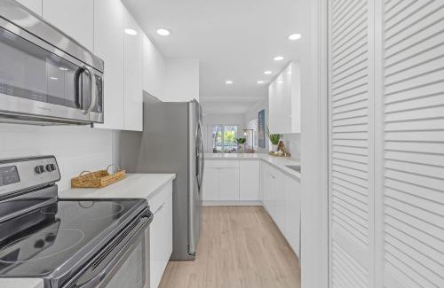 Boca Raton Apartment | Waterfront Oasis 2BR 2BA with Pool, Gym, Balcony & Parking