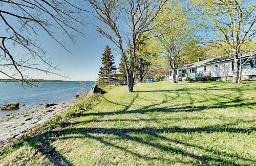 Trenton House | Oceanfront Oasis with Spectacular Views - Rated 9/10