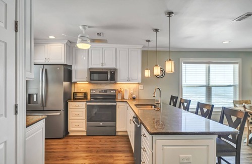 Cape San Blas House | Pet-Friendly Waterfront Retreat with Boat Parking & Balconies