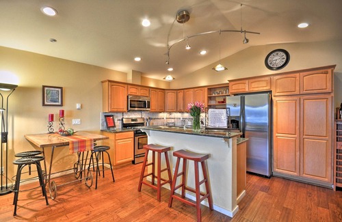 Newport House | Stylish Waterfront Oregon Retreat with Ocean Views & More!