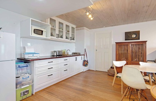 Malua Bay House | Discover Summer Loving: Oceanfront Oasis for All