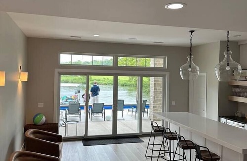 Camdenton House | Gorgeous Six Bedroom Waterfront Retreat with Pool & Spa