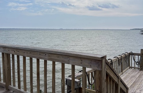 Fort Walton Beach - Destin House | Private Waterfront Retreat with Unobstructed Water Views
