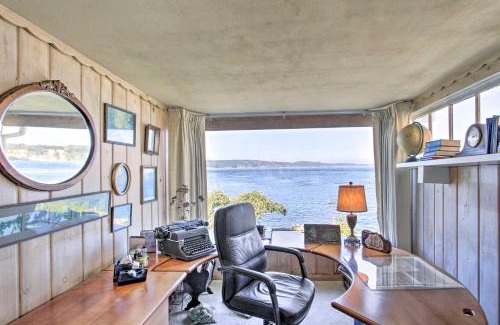 University Place House | Serene Waterfront Puget Sound Retreat Steps from the Beach