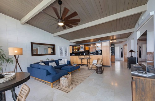 Vina Del Mar Island House | Private Waterfront Pool Home in Pass-A-Grille with Ocean Views
