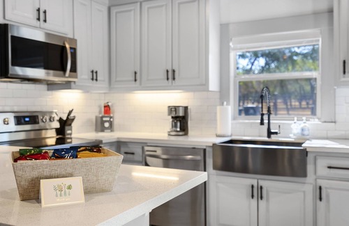 Spicewood House | Family-Friendly Retreat with Pool and Playhouse Amenities