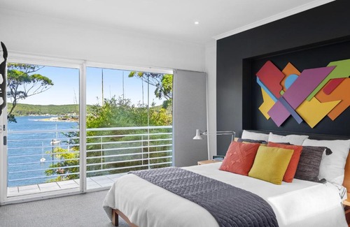 Daleys Point House | Relaxing Waterfront Retreat at Daleys Point for Families