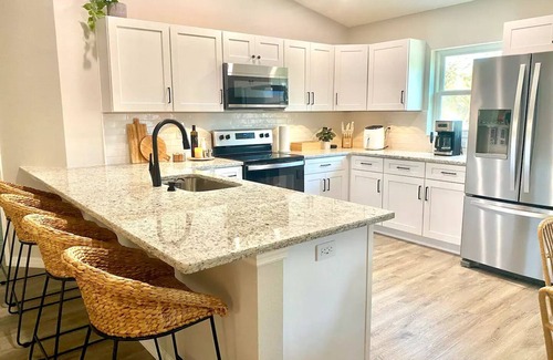 Homosassa Villa | Charming Villa in Homosassa Springs - Riverfront Escape