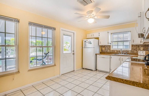 Big Coppitt Key House | Scenic Waterfront Home with Dock, Kayaks & Pet-Friendly Stay
