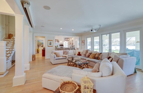 St. Michaels House | Pet-Friendly Waterfront St Michaels Rental with Fire Pit