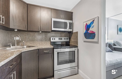 North Bay Village Apartment | Waterfront Apartment in North Bay Village with Free Parking
