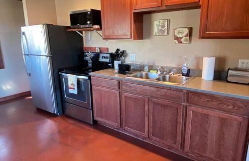 St. Joseph Cabin | Eco-Friendly Waterfront Sunset Cabin Princess Suite Awaits