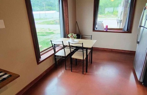 St. Joseph Cabin | Eco-Friendly Waterfront Sunset Cabin Princess Suite Awaits