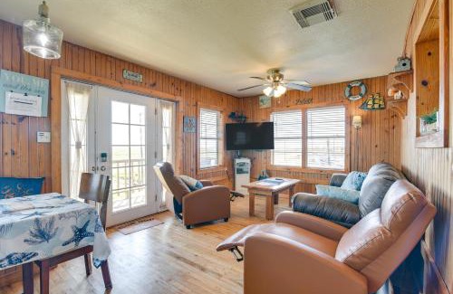Cedar Lane House | Pet-Friendly Waterfront Texas Escape with Boat Access