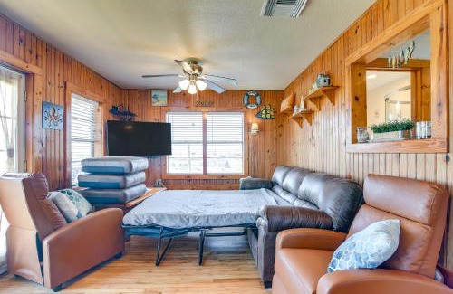 Cedar Lane House | Pet-Friendly Waterfront Texas Escape with Boat Access