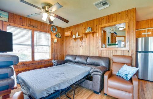 Cedar Lane House | Pet-Friendly Waterfront Texas Escape with Boat Access