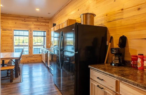 Houghton Cabin | Relaxing Waterfront Trailside Cabin with Lake Views & More