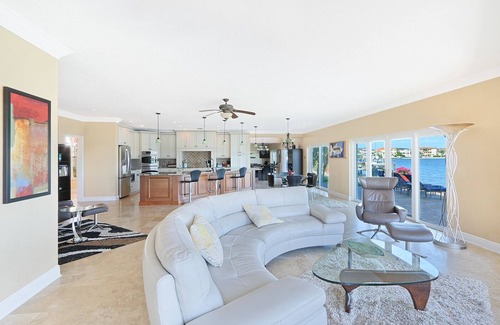 St. Petersburg - Clearwater House | Scenic Waterfront Escape at Dolphin Watch with Heated Pool