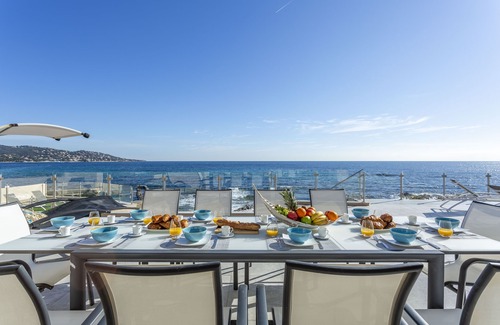 La Nartelle Villa | Exclusive Waterfront Villa in Saint Maxime, Gulf of St Tropez