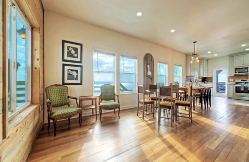 Flour Bluff House | Waterfront Haven: Marlin Madness with Pool & Boat Dock