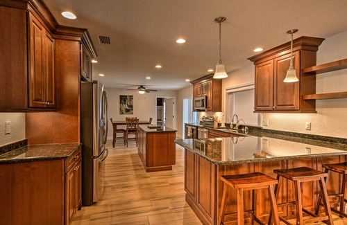 Winter Haven House | Waterfront Winter Haven Retreat with Hot Tub & Dock Access