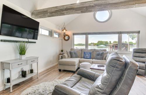 Saint Johns House | Relaxing Belle Center Retreat on Indian Lake with Dock Access
