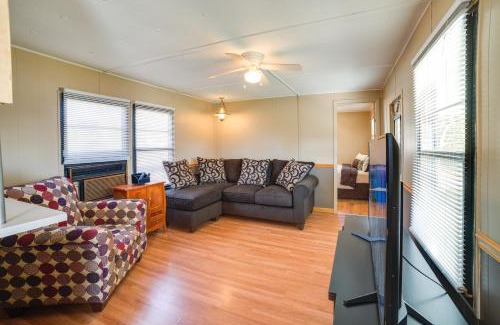 Waterloo House | Family-Friendly Waterloo Home Near Pickwick Lake Fishing