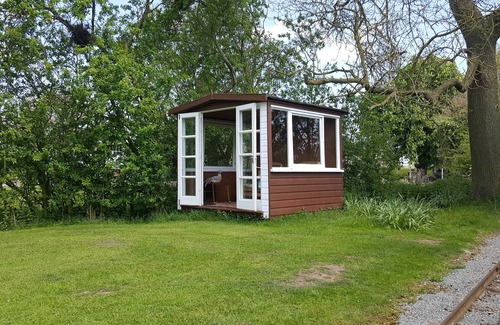 Kirkby Green Cottage | Discover Watermill Farm: Family-Friendly & Pet Welcoming