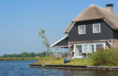 Zuideinde Resort | Idyllic Waterresort Bodelaeke: Pet-Friendly with Ocean Views