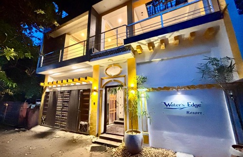 Kalapettai Villa | Waters Edge Resort - Villa With Private Pool