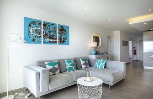 Praia da Luz Apartment | Seaside Serenity: 3 Bedroom Retreat with Stunning Views
