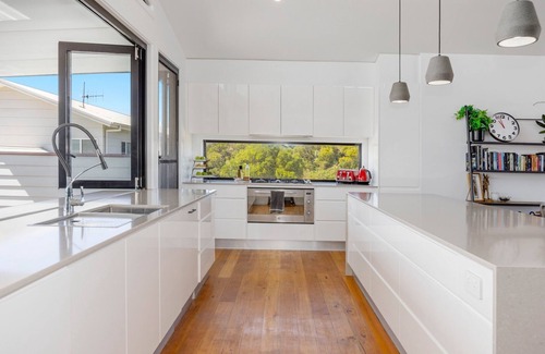Lake Cathie House | Waterside Escape - family home with pool