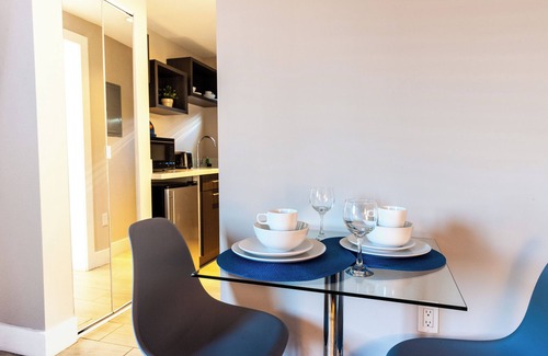 North Beach Hotel | Waterside Hotel and Suites: Ocean View, Pool & Pet Friendly