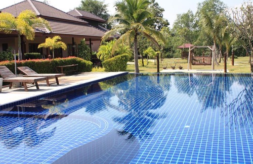 Pranburi Resort | Oceanfront Waterside Resort with Pool and Family Amenities