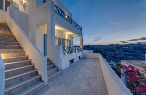 Kini House | Family-Friendly Waterview Apartments - 4-Star Comfort