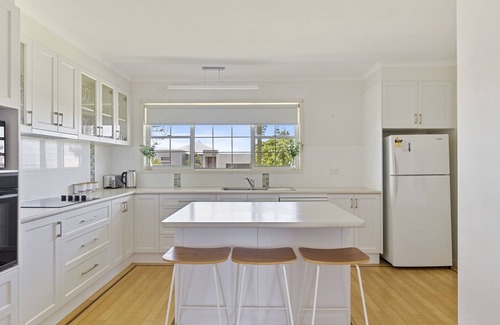 Yarrawonga House | Waterviews on Rosemary