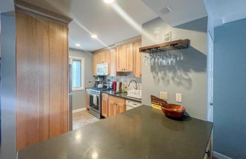 Waterville Valley Apartment | Relaxing Waterville Vacation Condo with Private Pool Access