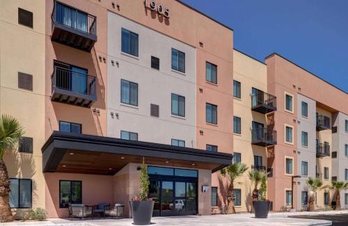 Deer Valley Hotel | Experience WaterWalk Extended Stay with Pet-Friendly Amenities