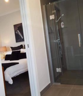 Whitianga Apartment | Experience Waterways Escape: Guest Rated 9/10