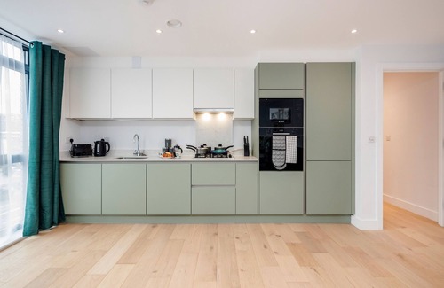 Watford Apartment | Watford Cassio - Modernview Serviced Accommodation Awaits