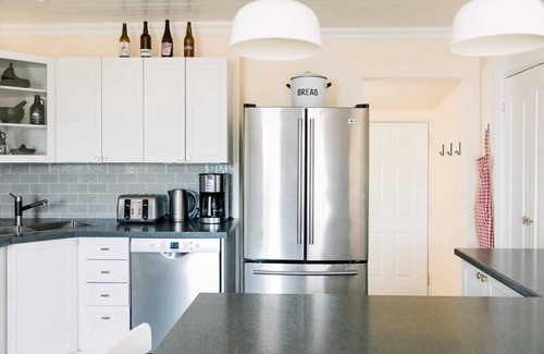 Cherry Valley House | Watson House - Century Home with Pet-Friendly Amenities