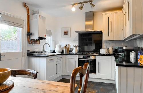 Belper House | Wattle Cottage