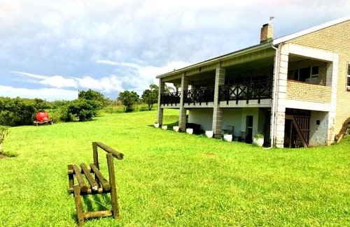 Berea House | Wattlegrove: Family-Friendly Retreat with Hot Tub Access