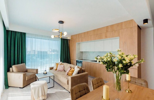Mamaia-Sat Apartment | Relax at Wave 4 Residence with Spa and Family Amenities